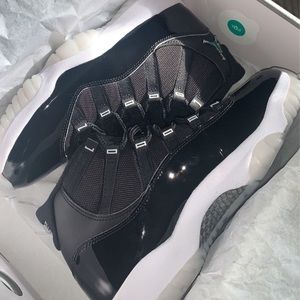 Jordan 11 Anniversary